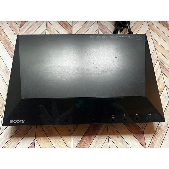 Sony BDP-S1100 Blu-ray Disc Player (2013 Model) Black TESTED WORKS No Remote - Picture 2 of 8